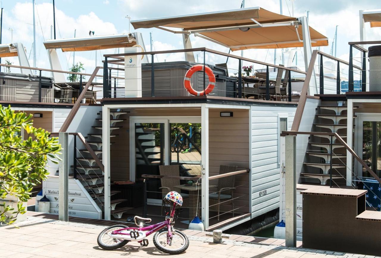 Vila Marina Luxury Houseboat Olive Portorož Exteriér fotografie