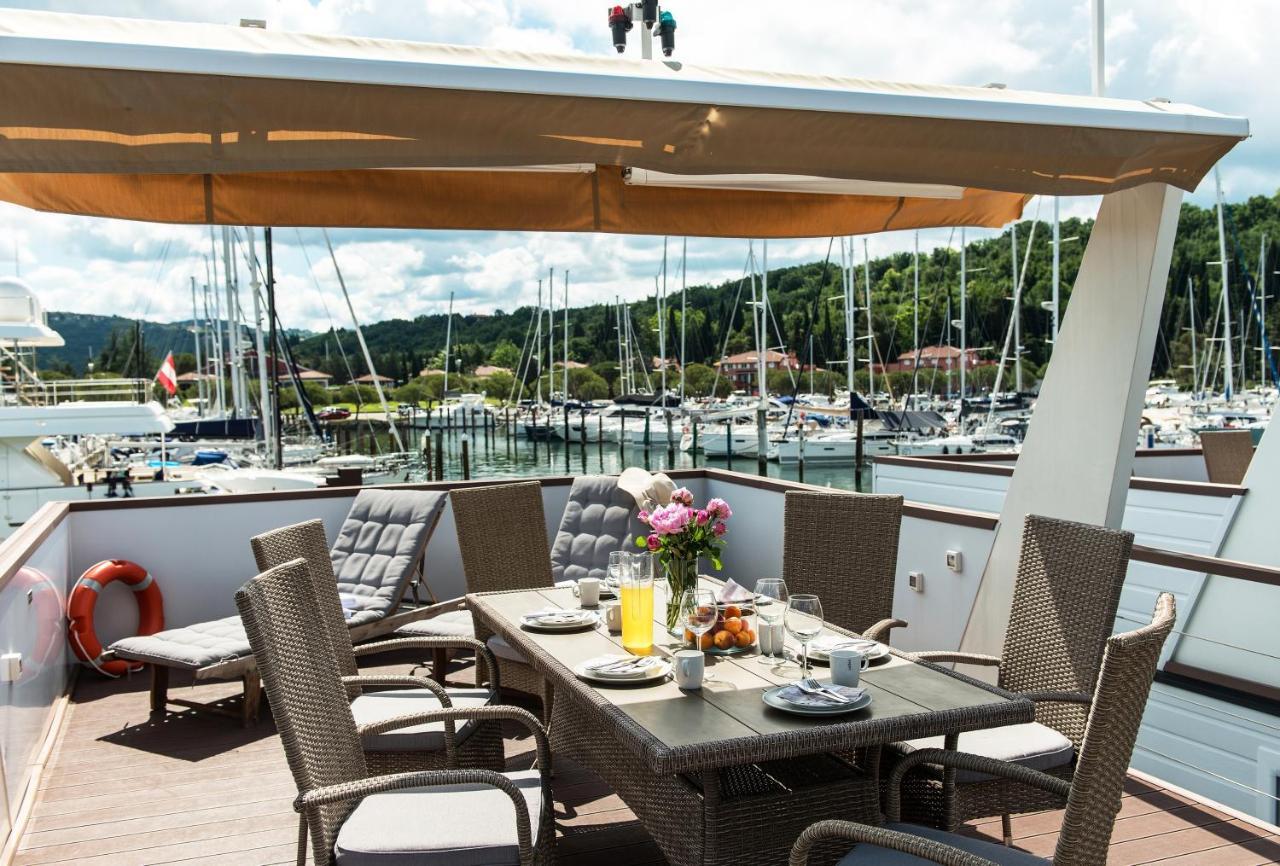 Vila Marina Luxury Houseboat Olive Portorož Exteriér fotografie