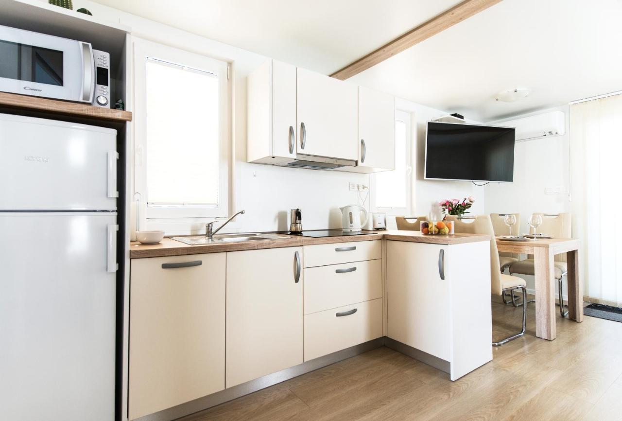 Vila Marina Luxury Houseboat Olive Portorož Exteriér fotografie