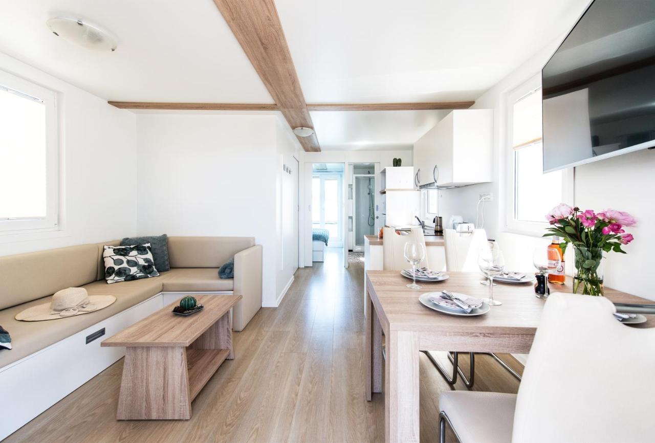 Vila Marina Luxury Houseboat Olive Portorož Exteriér fotografie